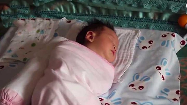 Adorable : Âgé de 23 jours, un bébé prononce déjà le mot maman