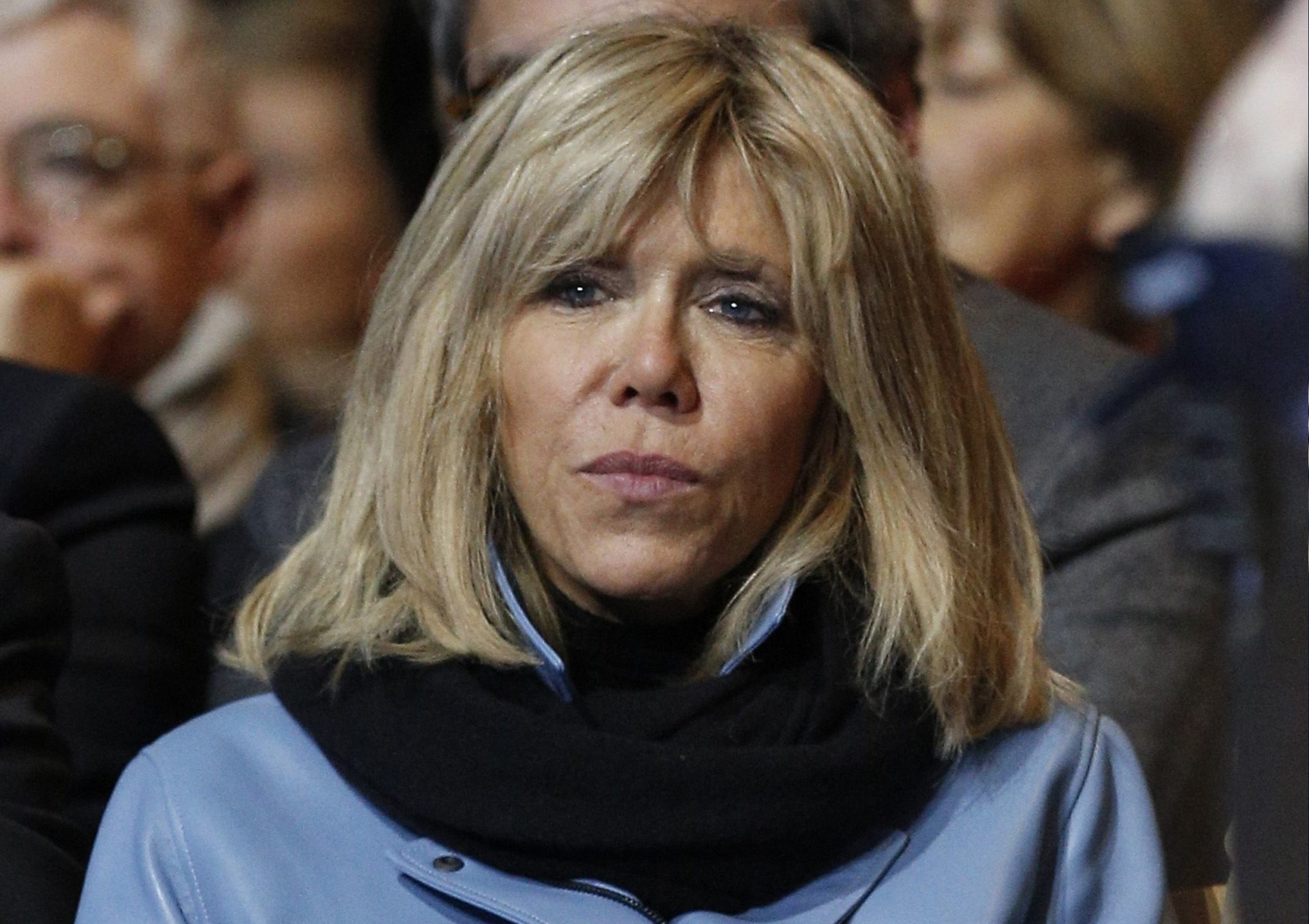 Brigitte Macron : certains proches du Président voudraient se débarrasser d'elle !