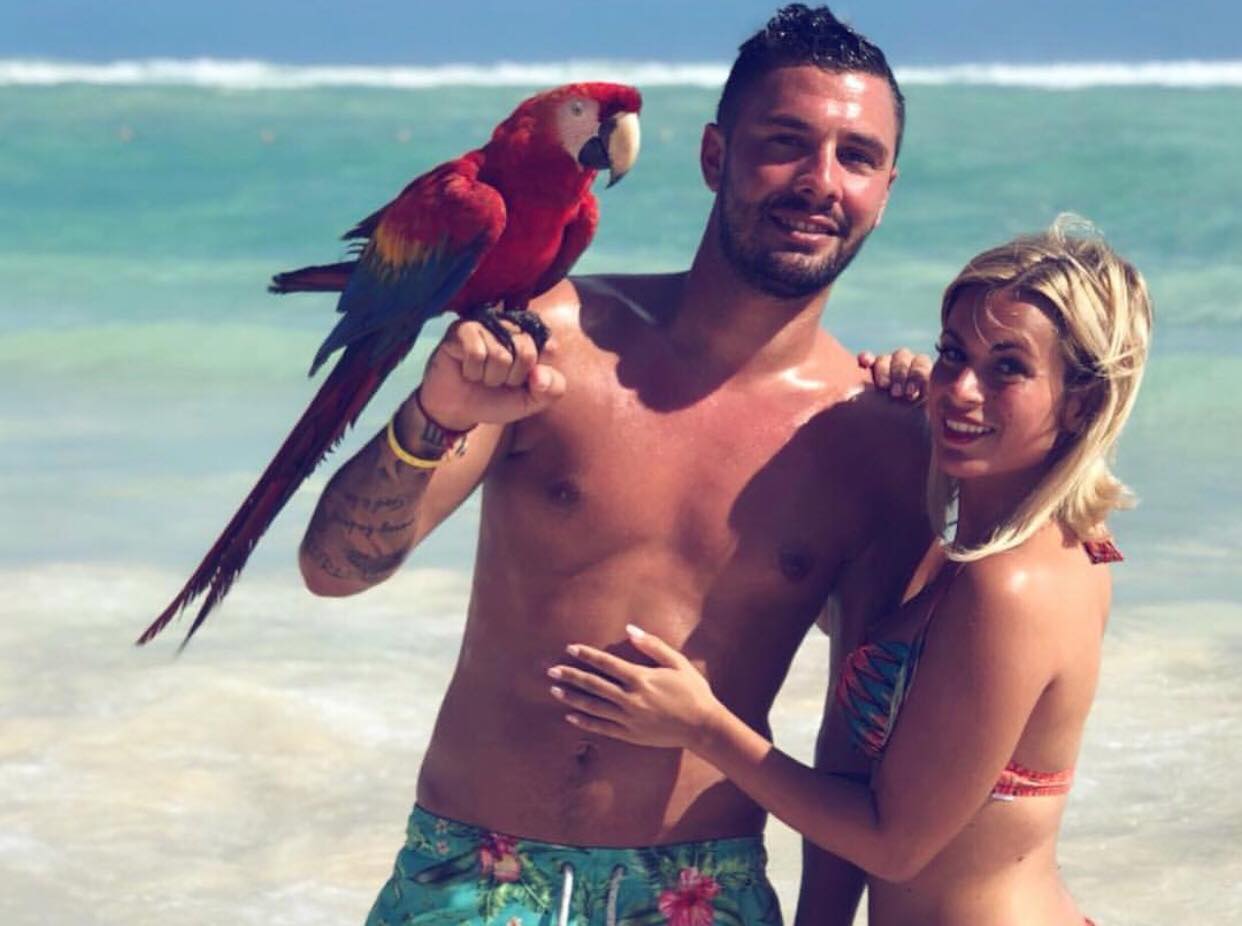 Carla Moreau Kévin Guedj à nouveau en couple : La jeune femme déjà enceinte ?