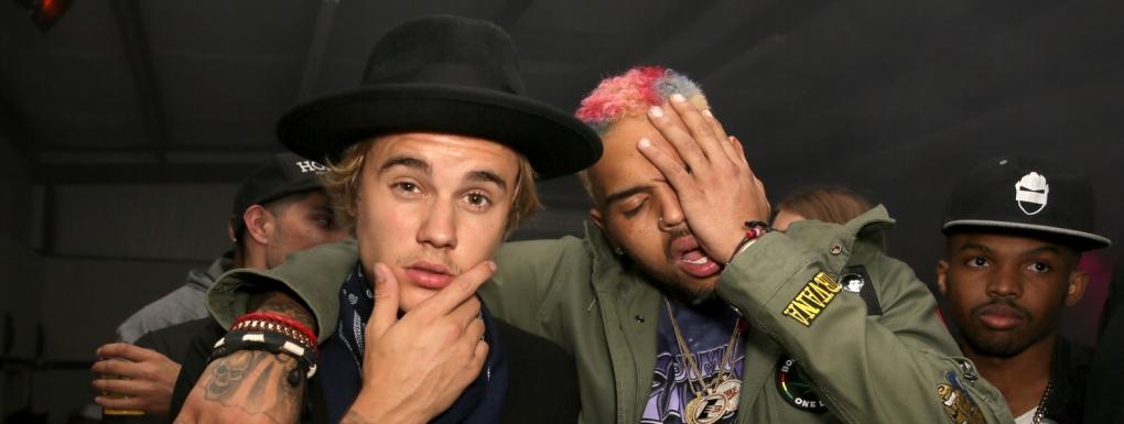 Chris Brown accusé de viol à Paris : son ami Justin Bieber le soutient