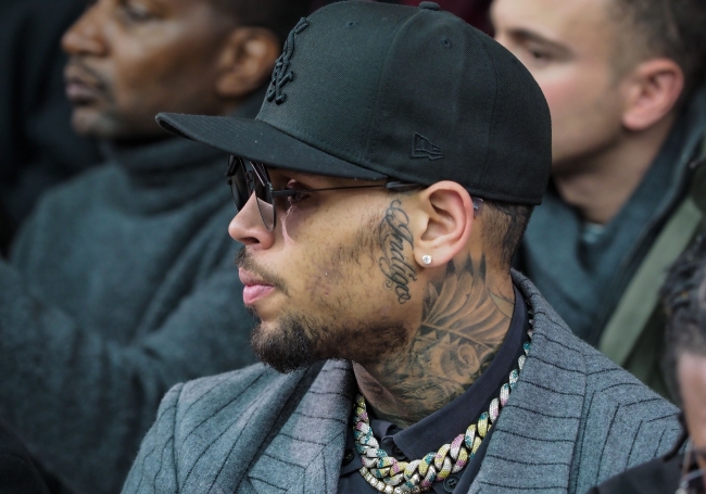 Chris Brown accusé de viol : le rappeur donne sa version
