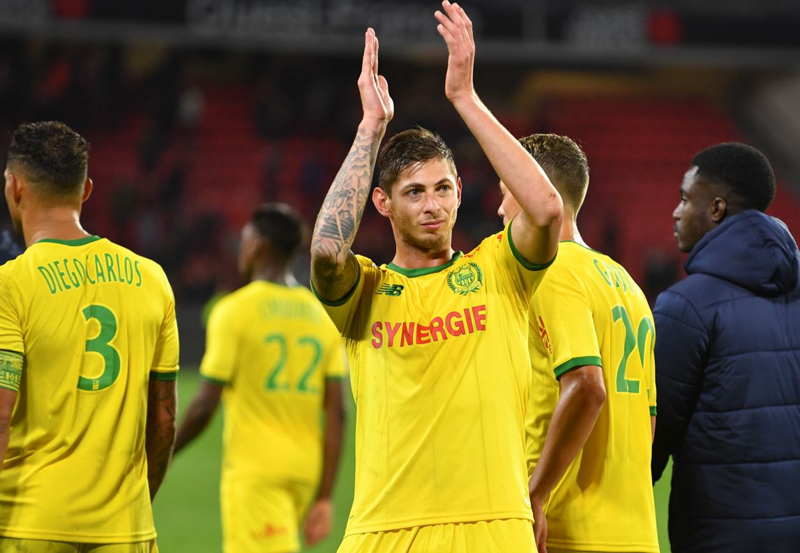 Disparition d'Emiliano Sala : le monde du football se mobilise