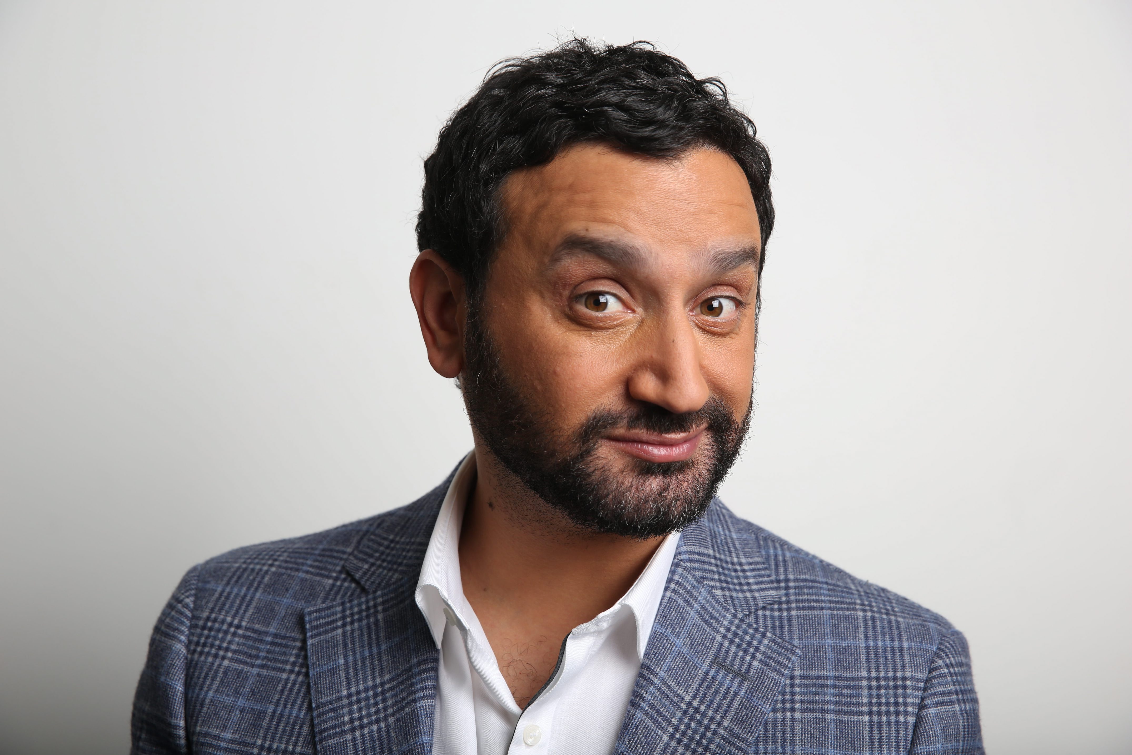 Gilets jaunes : Cyril Hanouna lance un appel à Emmanuel Macron !