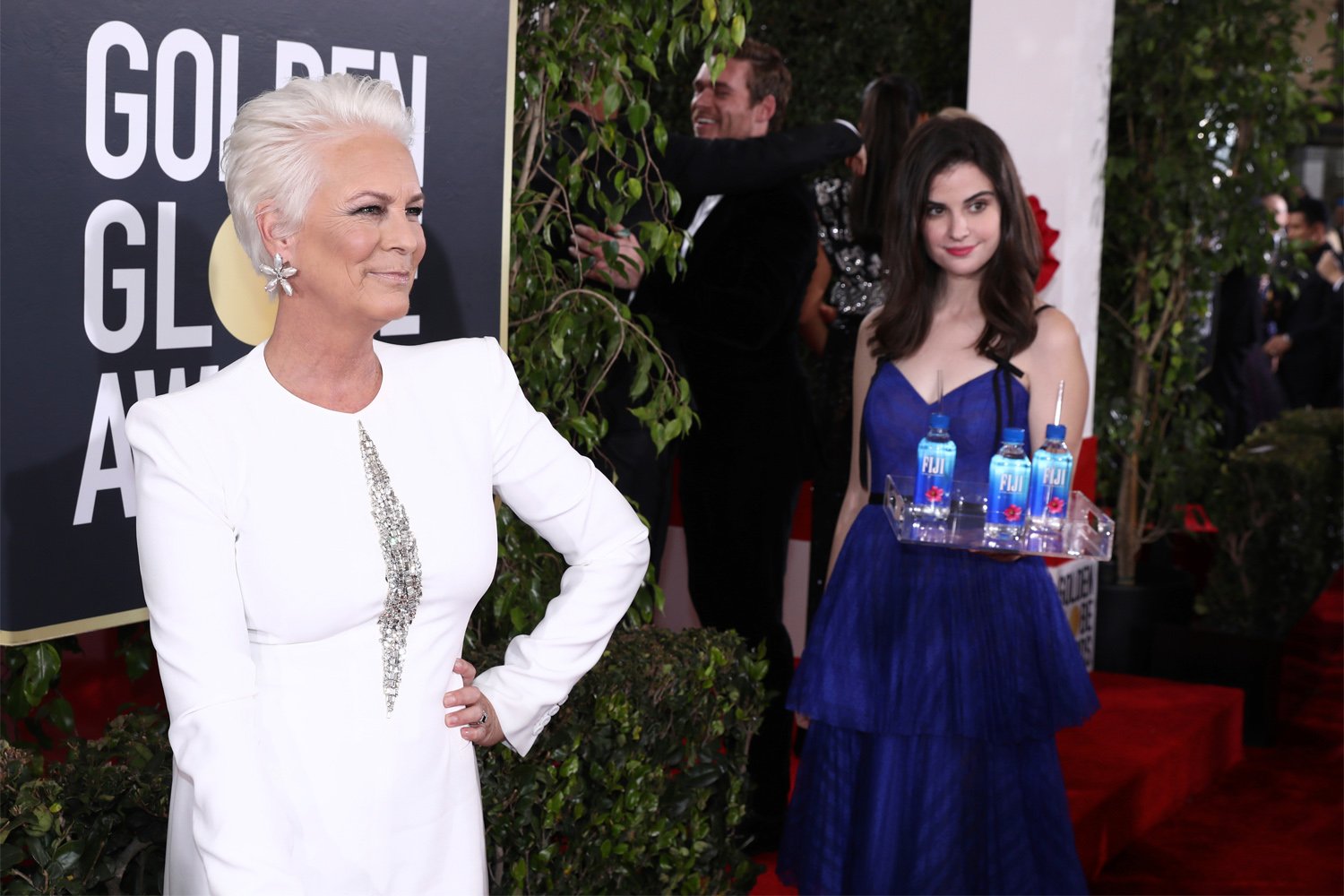 Golden Globes : Qui est "La Fiji Water Girl" qui a volé la vedette aux stars de la soirée