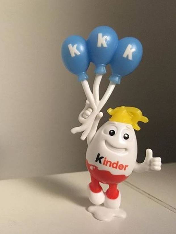 Kinder surprise offre un jouet raciste aux enfants pour célébrer ses 50 ans