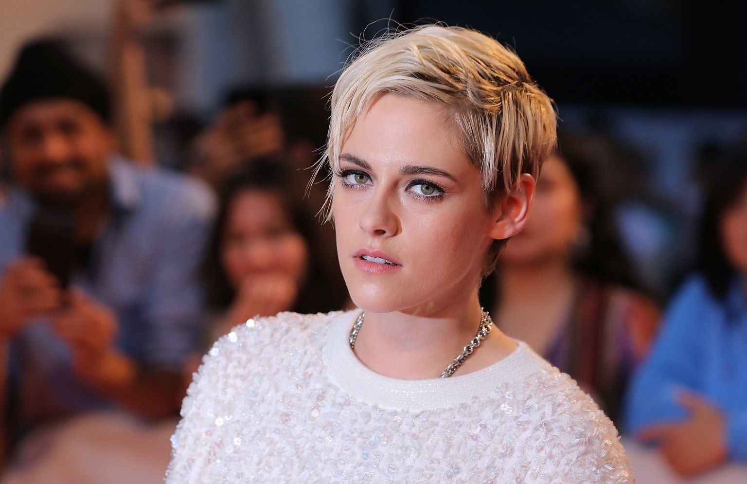 Kristen Stewart négligée ? Le nouveau look stupéfiant de l'actrice