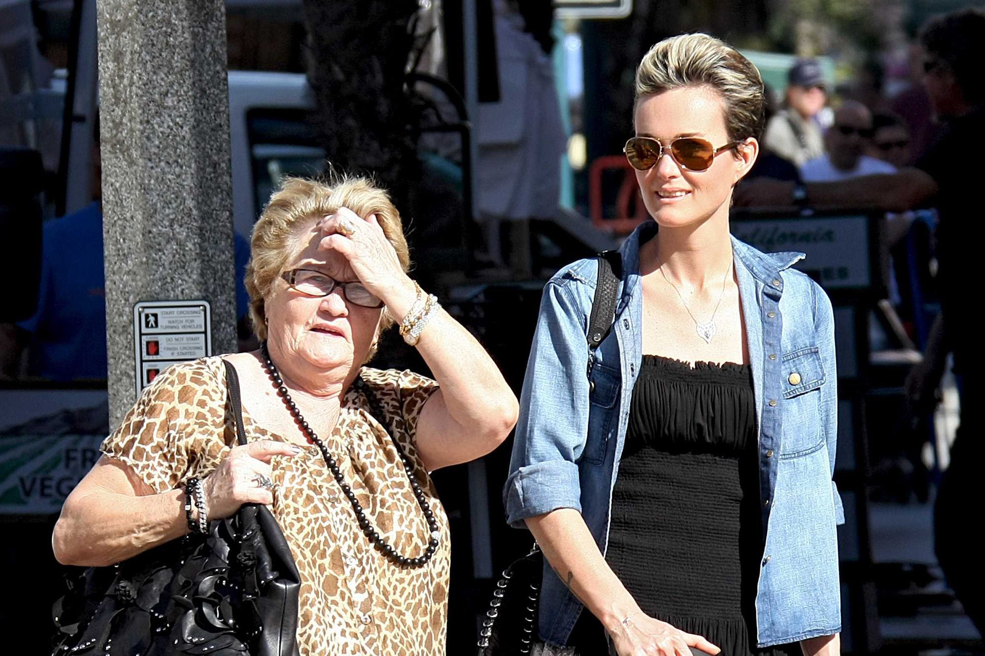 Laeticia Hallyday en froid avec Mamie Rock : Les raisons de leur brouille