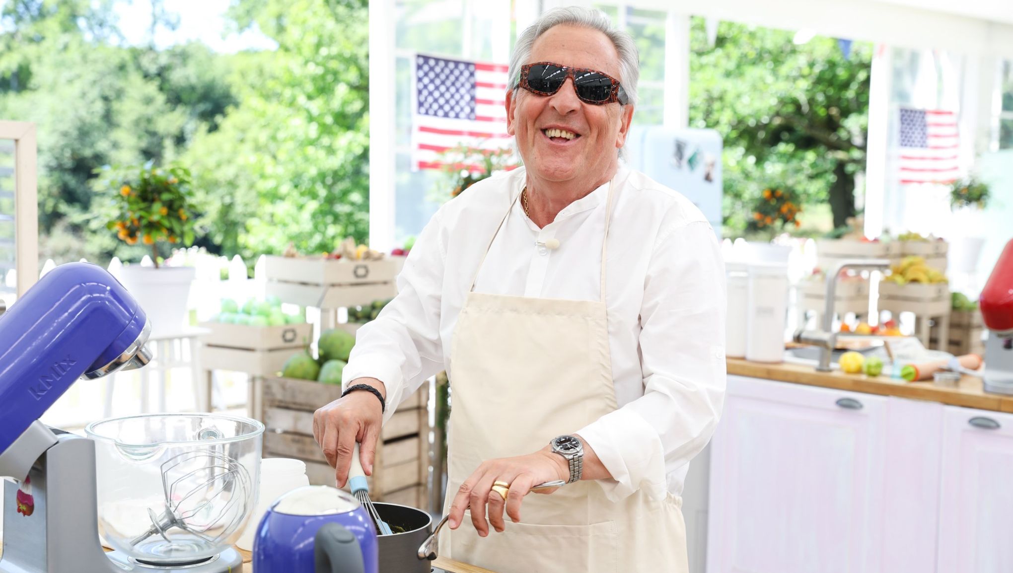 Le Meilleur pâtissier : Gilbert Montagné se confie sur son "aventure"