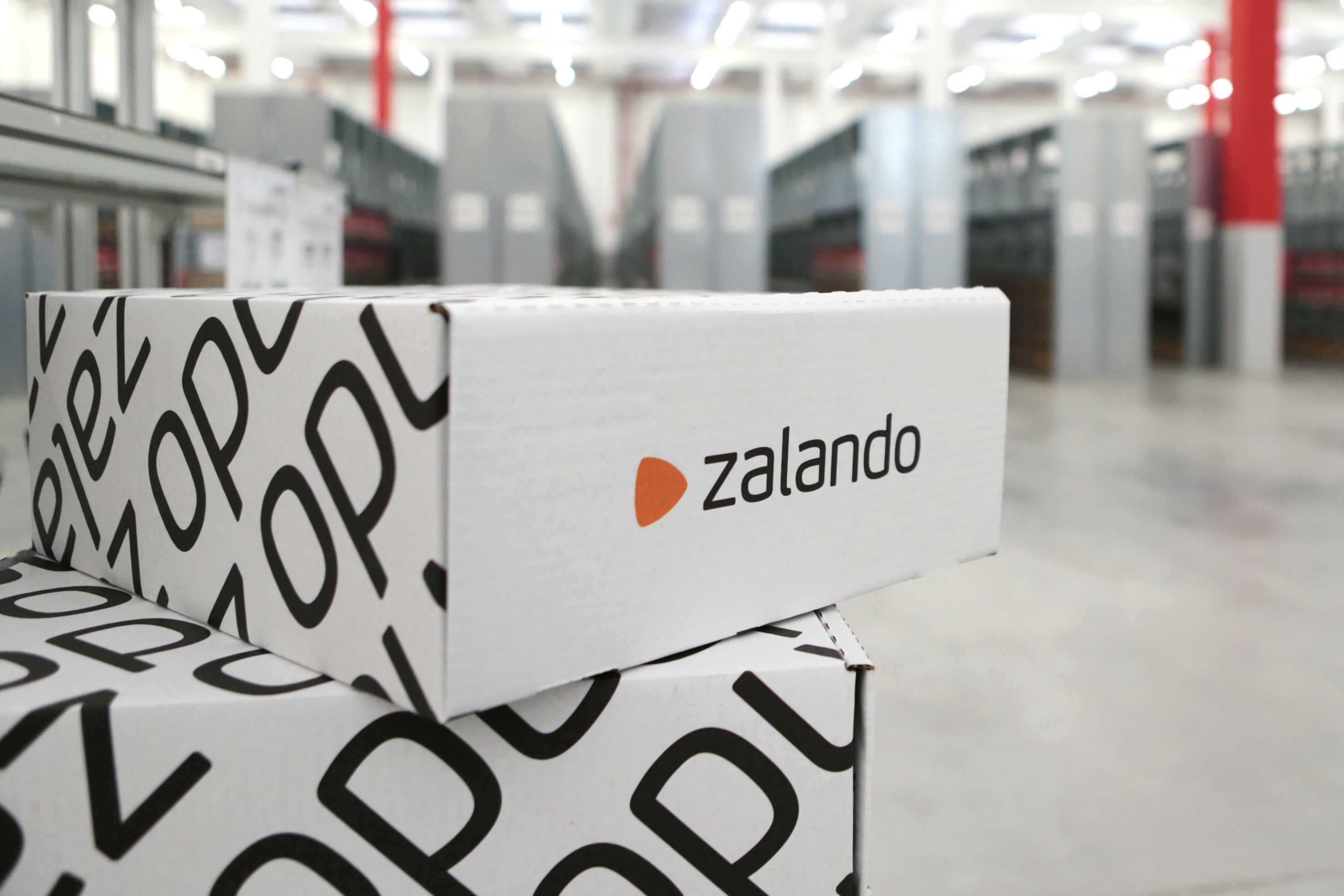 Zalando : Vous ne pourrez plus porter leurs vêtements pour une seule soirée