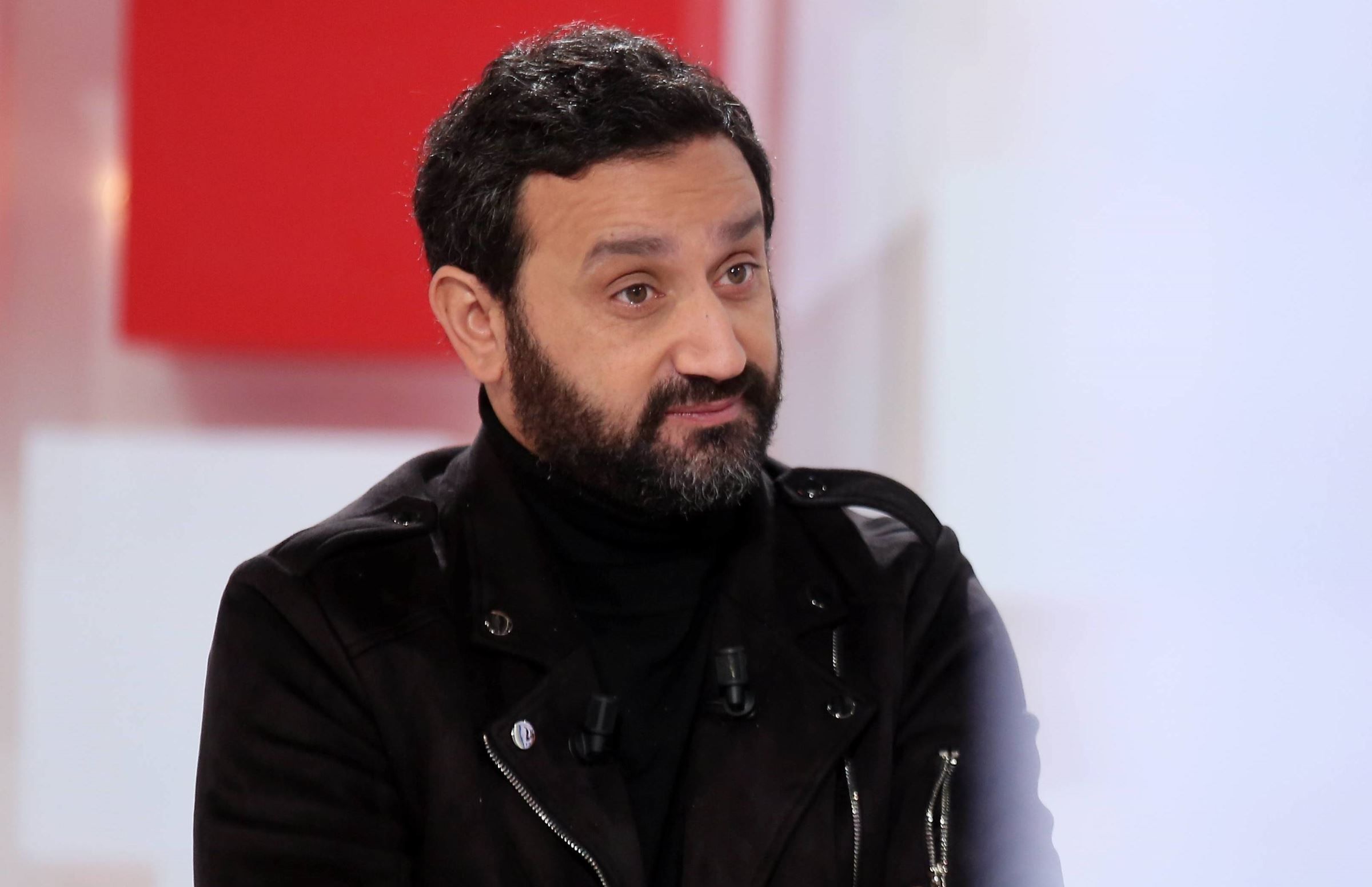 Cyril Hanouna critiqué pour sa présence à un débat à l’Assemblée nationale, il répond !