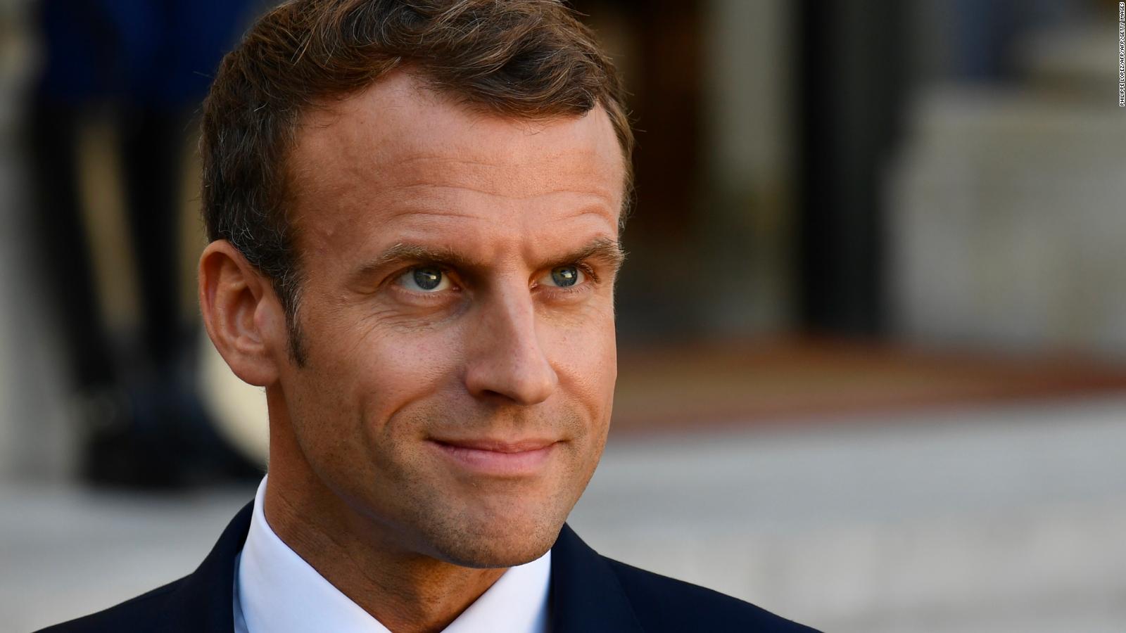 Et Emmanuel Macron de déclamer : « Moi aussi je suis Gilet jaune ! »