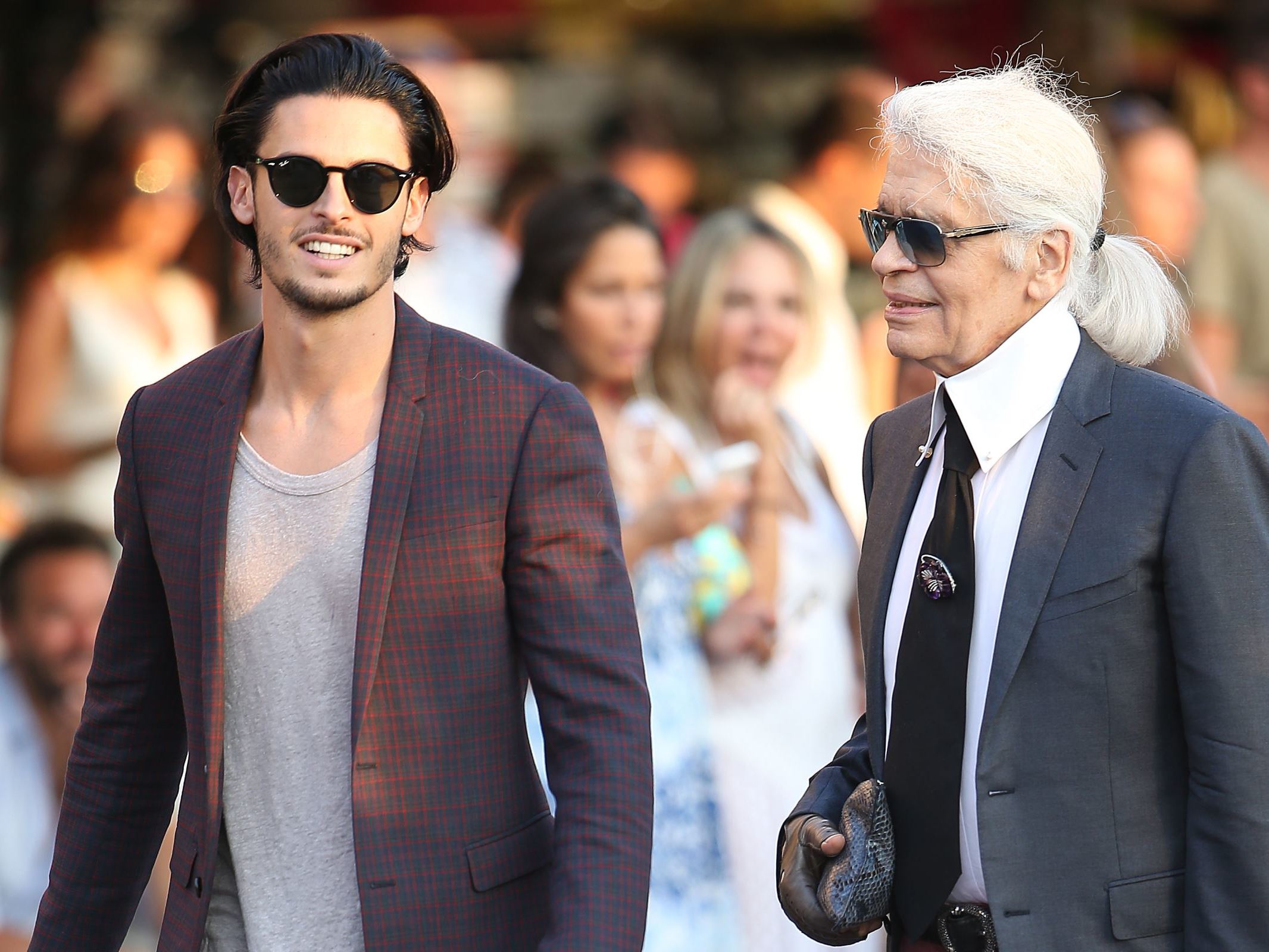 Karl Lagerfeld : Baptiste Giabiconi dévasté par la disparition du couturier