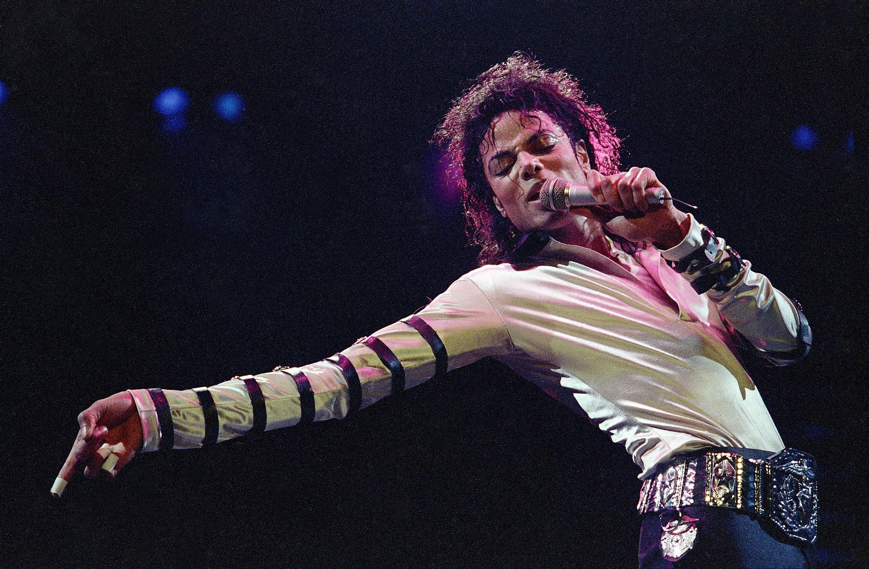 Michael Jackson accusé de pédophilie : Son corps bientôt exhumé ?