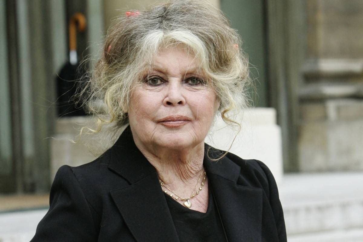 Brigitte Bardot raciste : Elle qualifie les Réunionnais de « dégénérés » et parle de leurs "gênes de sauvage"