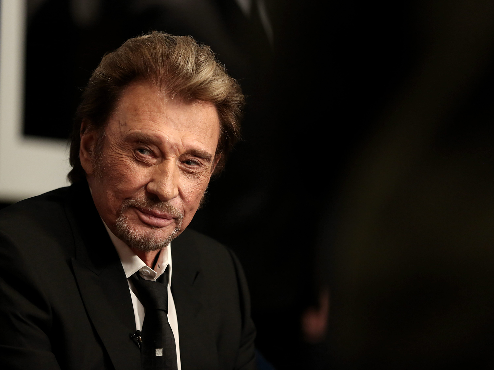 L'aéroport d'Orly renommé Orly-Johnny-Hallyday ? Le rêve fou des fans du chanteur !