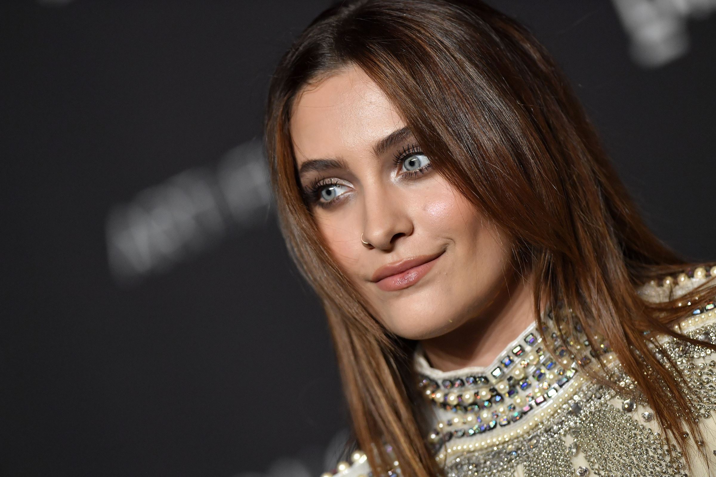 Paris Jackson hospitalisée après une tentative de suicide ? Elle rétablit la vérité