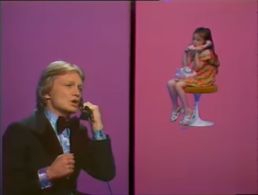 Claude François : 45 ans plus tard, à quoi ressemble la petite fille du Téléphone pleure ?