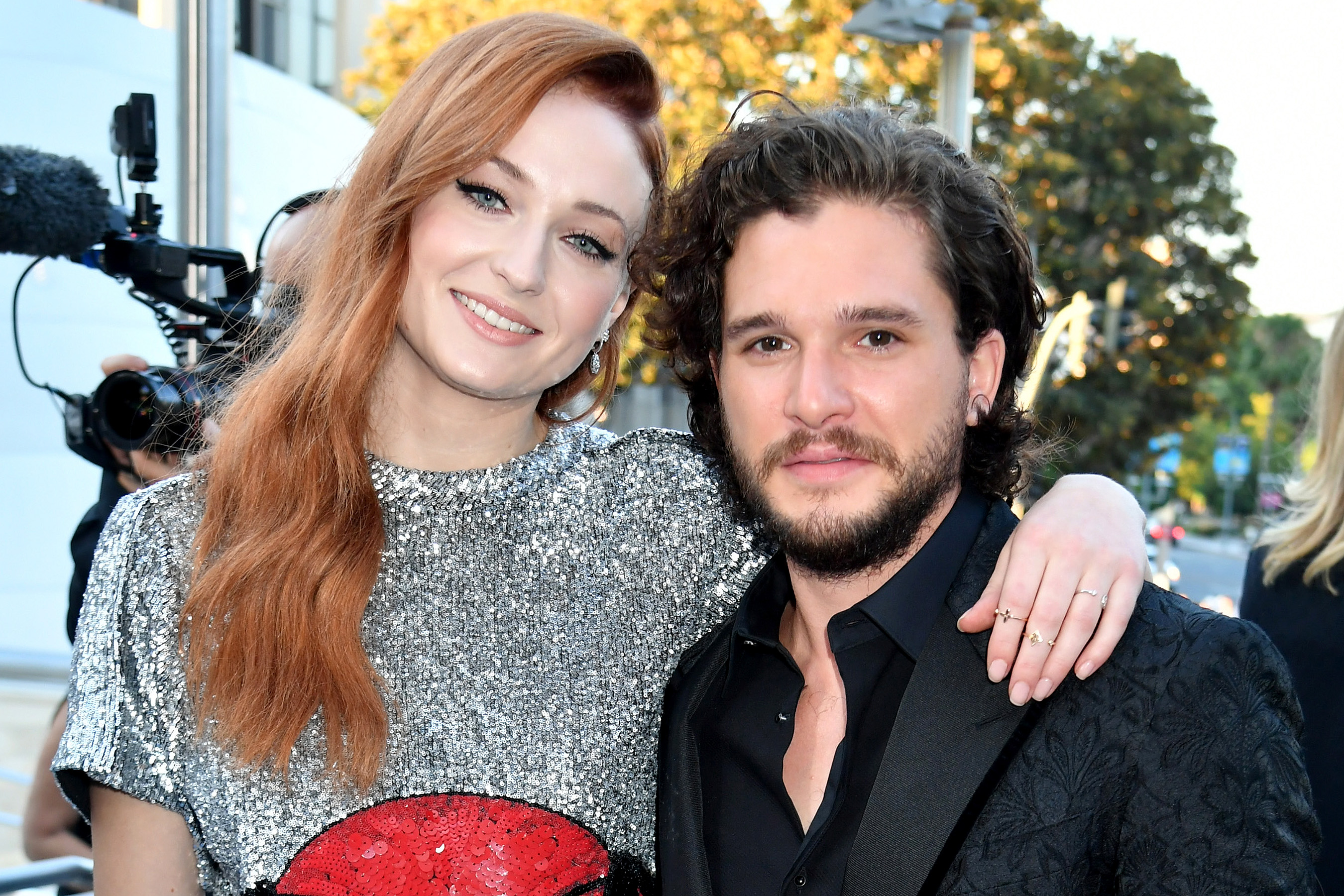 Game of Thrones : Pourquoi Sophie Turner est moins bien payée que Kit Harington ?