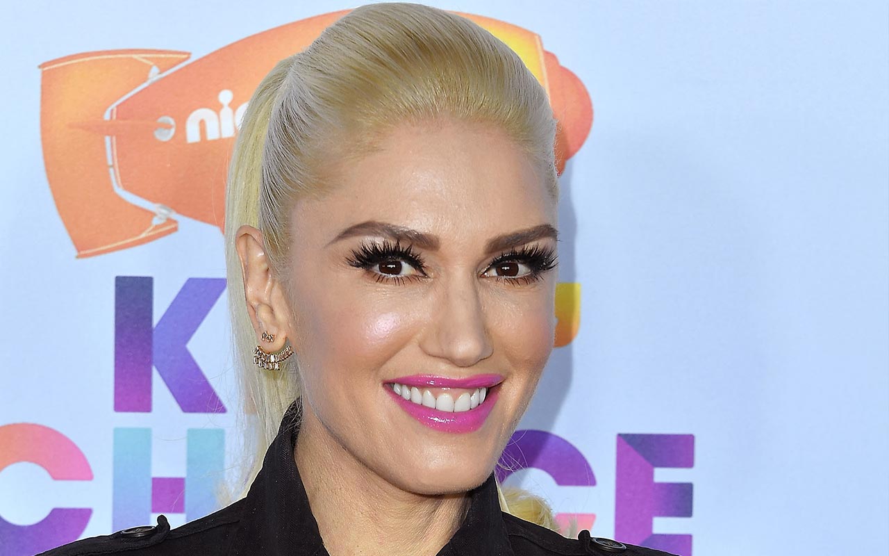 Gwen Stefani abuse de la chirurgie esthétique ? Les internautes voient rouge !