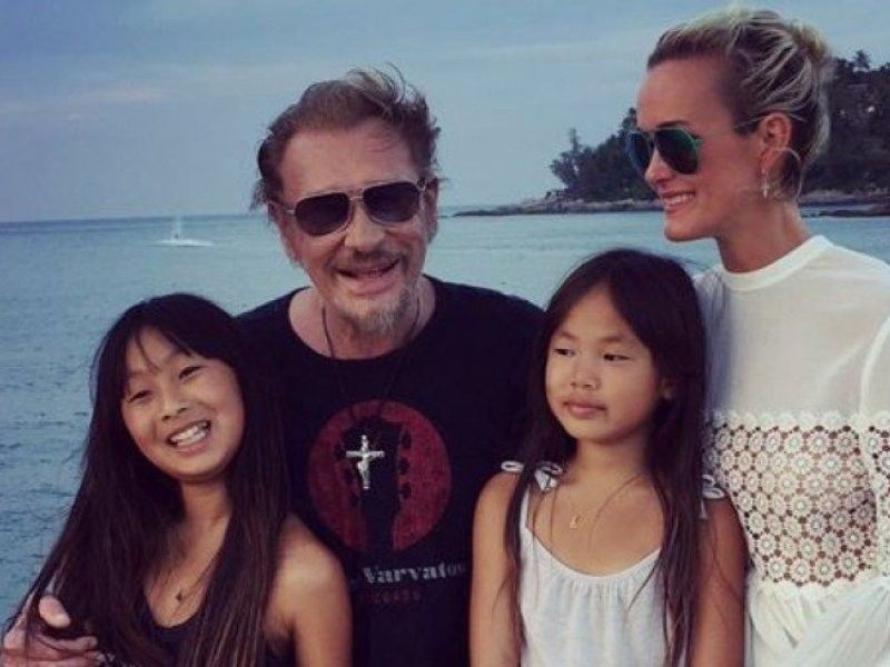 Jade Hallyday publie un tendre message en hommage à son père Johnny Hallyday