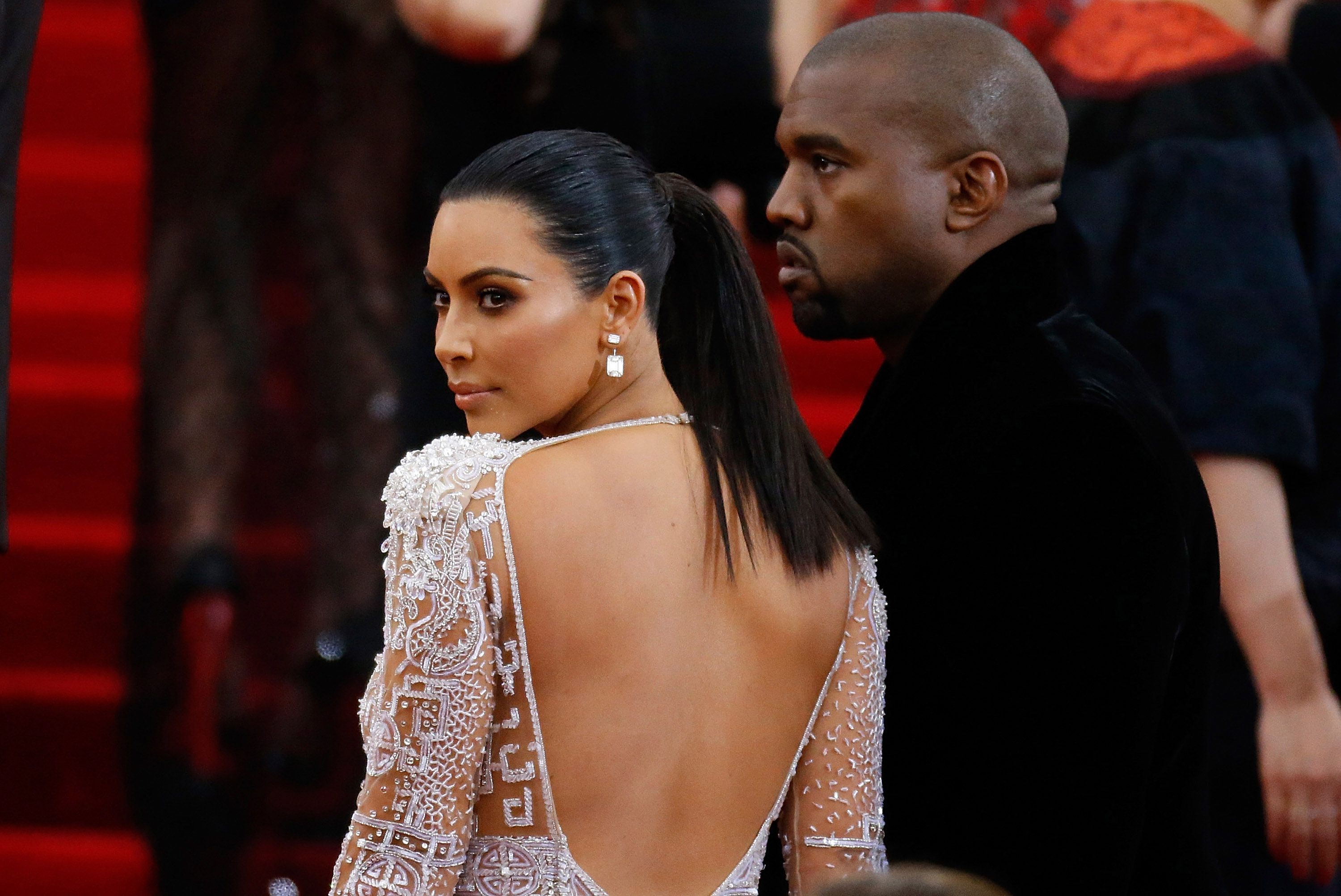 Kim Kardashian se confie sur les "messes" de Kanye West