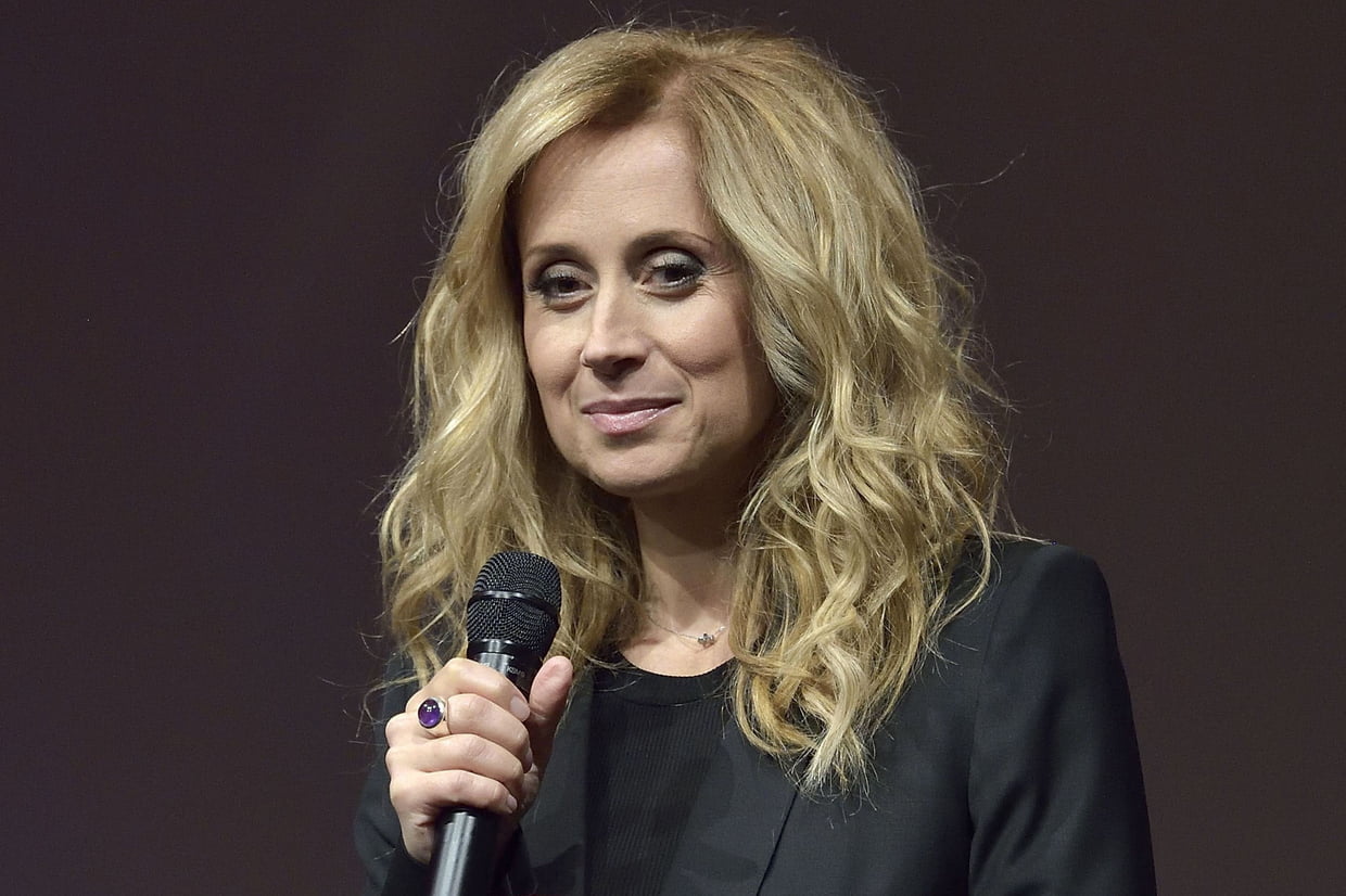 Lara Fabian a le « cœur brisé » : Sa mère est décédée