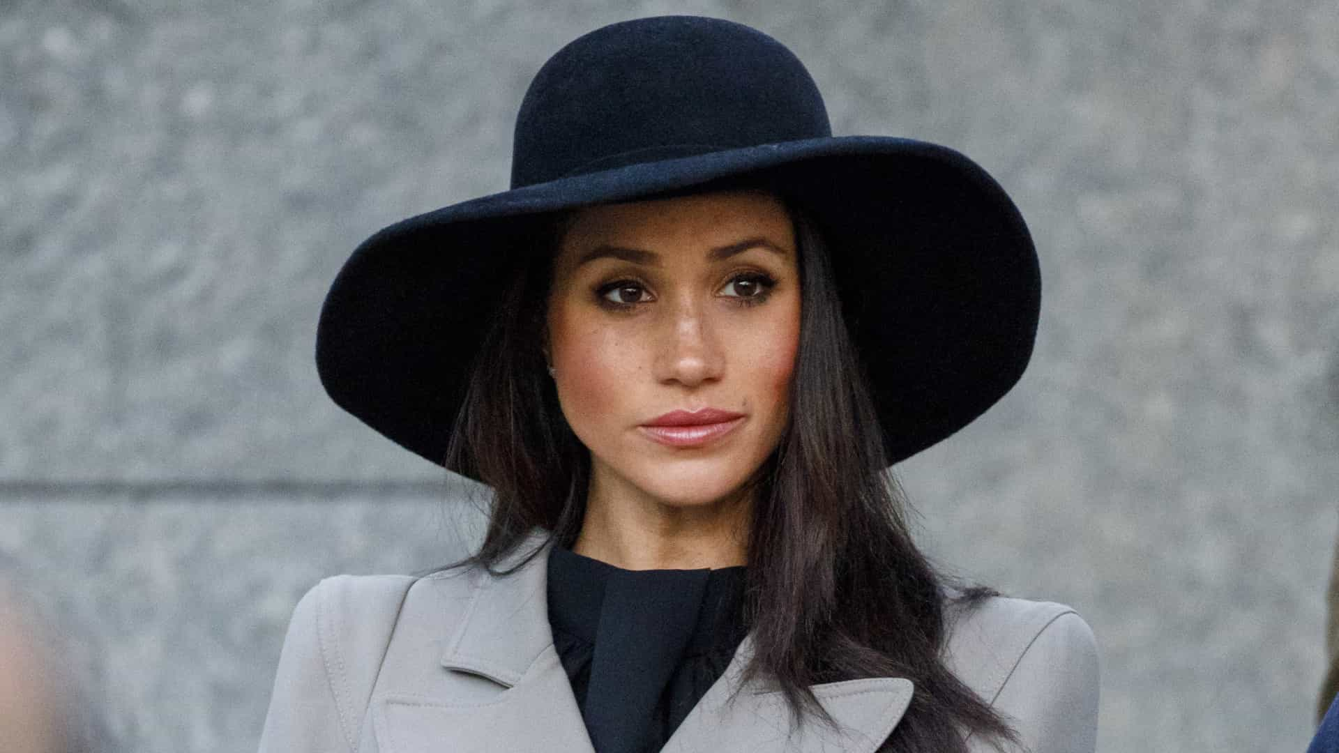 Meghan Markle (de nouveau) critiquée par sa demi-sœur Samantha !