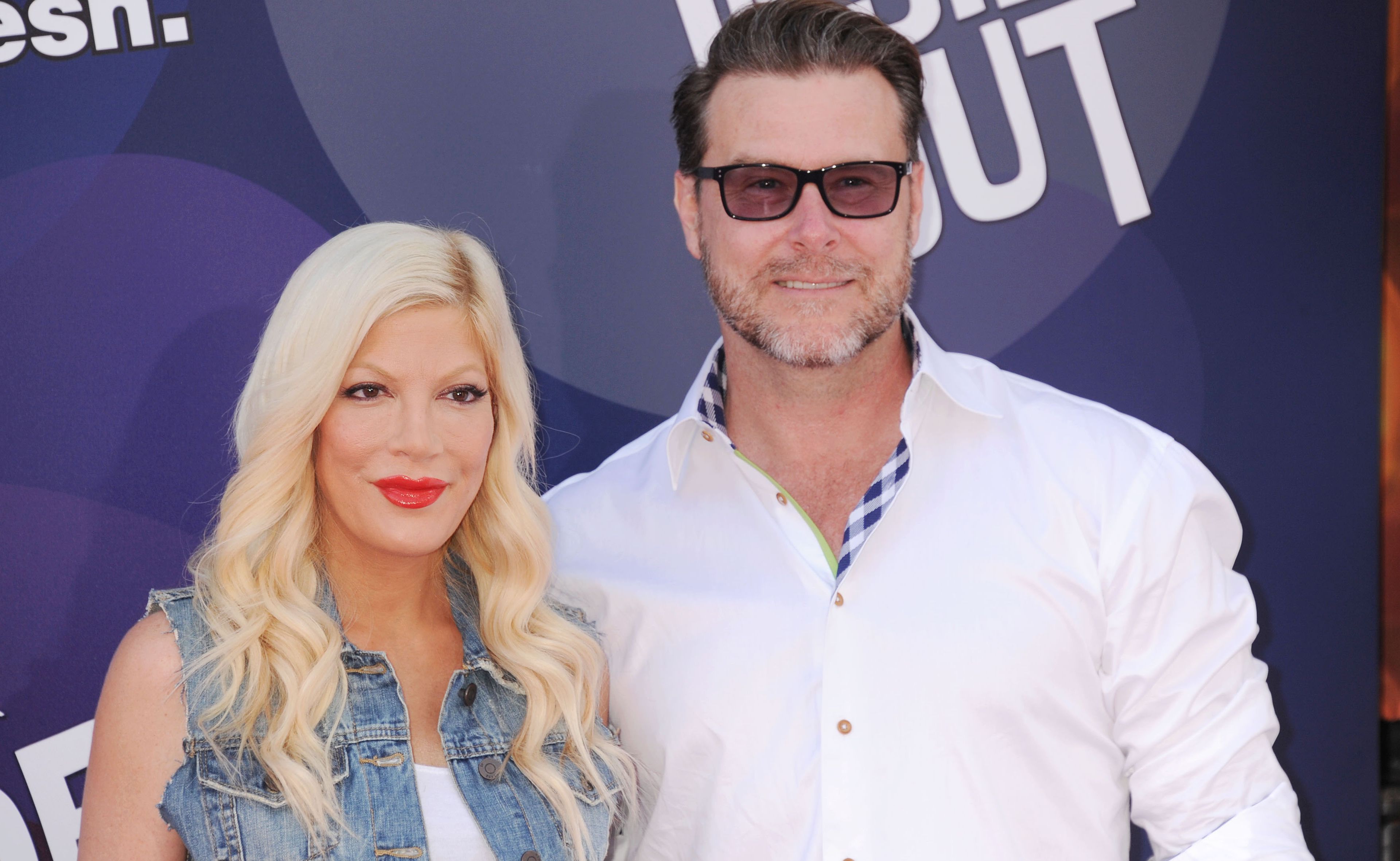 Tori Spelling endettée : L’actrice visée par un mandat d’arrêt !