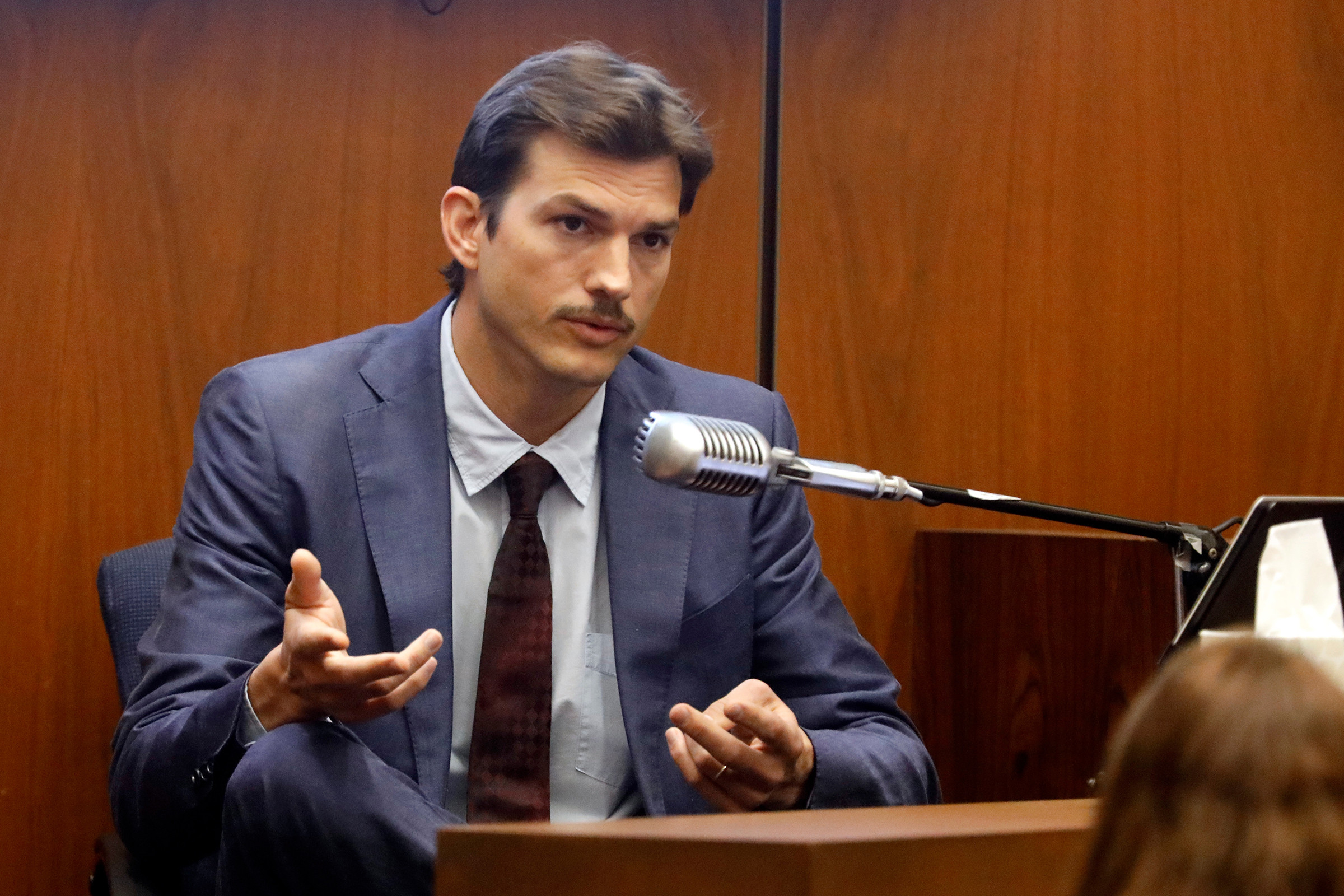 Ashton Kutcher témoin crucial dans l'affaire d'un tueur en série : &quot;Je paniquais&quot;
