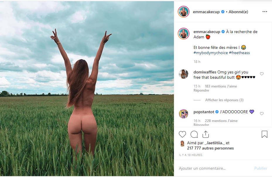 Emma Cakecup pose entièrement nue dans un champs !
