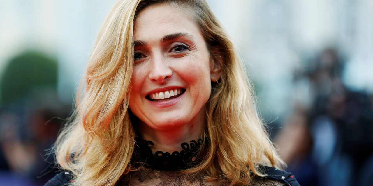 Julie Gayet dévoile un rare cliché de ses deux enfants