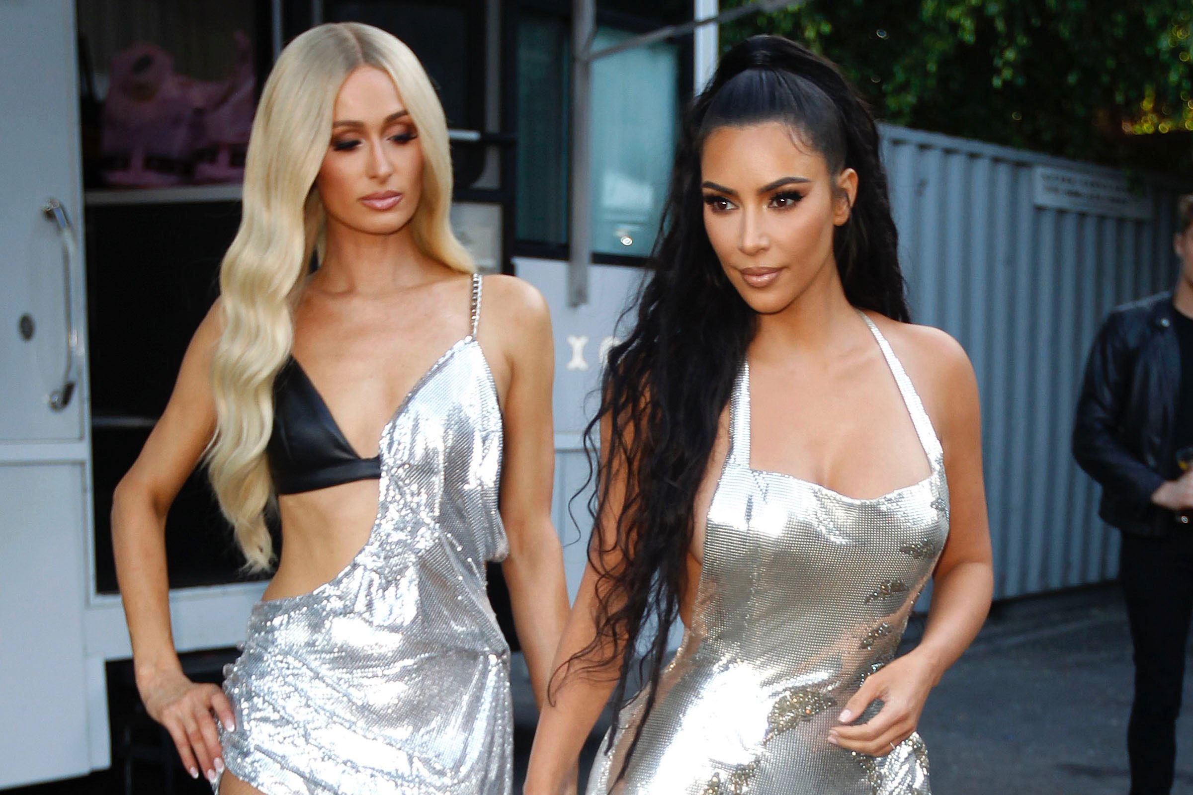 Paris Hilton et Kim Kardashian réunies pour un projet secret