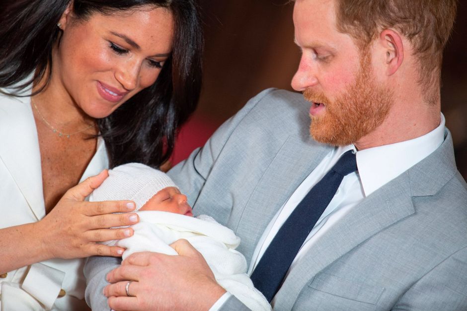 Royal Baby : Meghan Markle et le prince Harry dévoilent le prénom de leur fils... et il est surprenant !