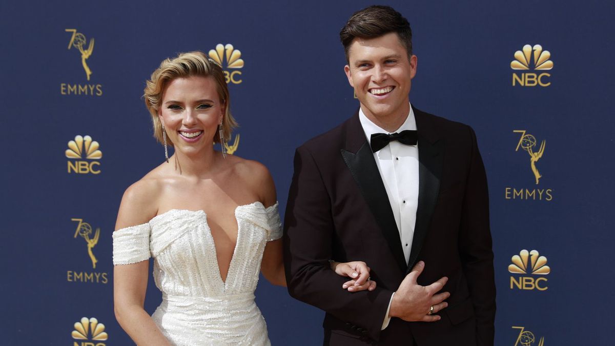 Scarlett Johansson et Colin Jost se sont fiancés !