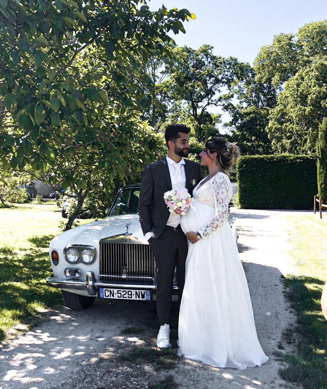 Benoît et Jesta mariés : découvrez les photos de la cérémonie !