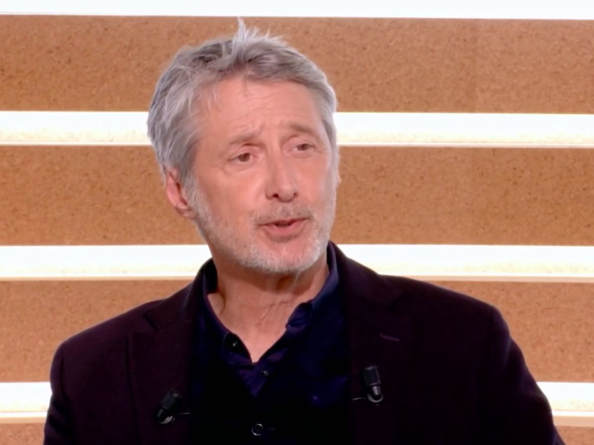 Antoine de Caunes : l'animateur se lâche sur le producteur Harvey Weinstein