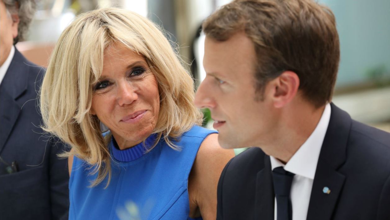 Brigitte Macron se livre sur sa relation avec Emmanuel Macron : "On est un couple assez musclé"