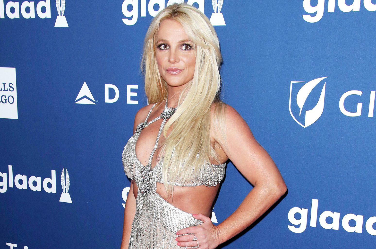 Britney Spears s'insurge contre les paparazzis... qui retouchent ses photos !