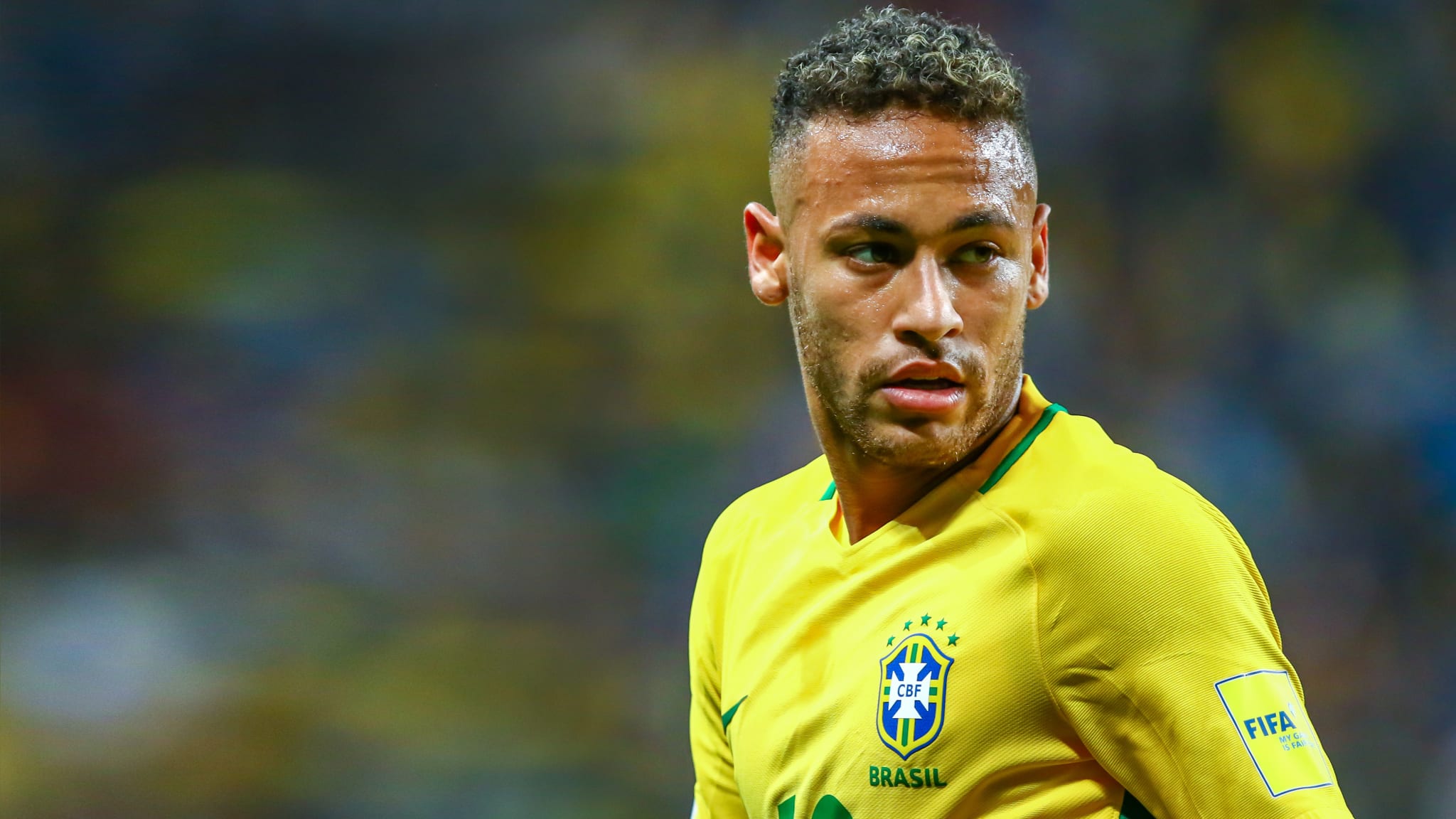 Neymar accusé de viol : Le footballeur admet avoir "fessé" la plaignante mais...