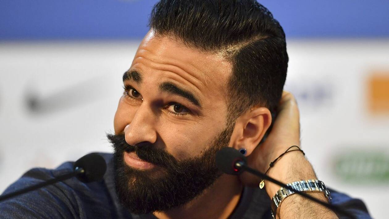 Adil Rami "traîné dans la boue" par Pamela Anderson : Quand le footballeur se compare à Johnny Depp