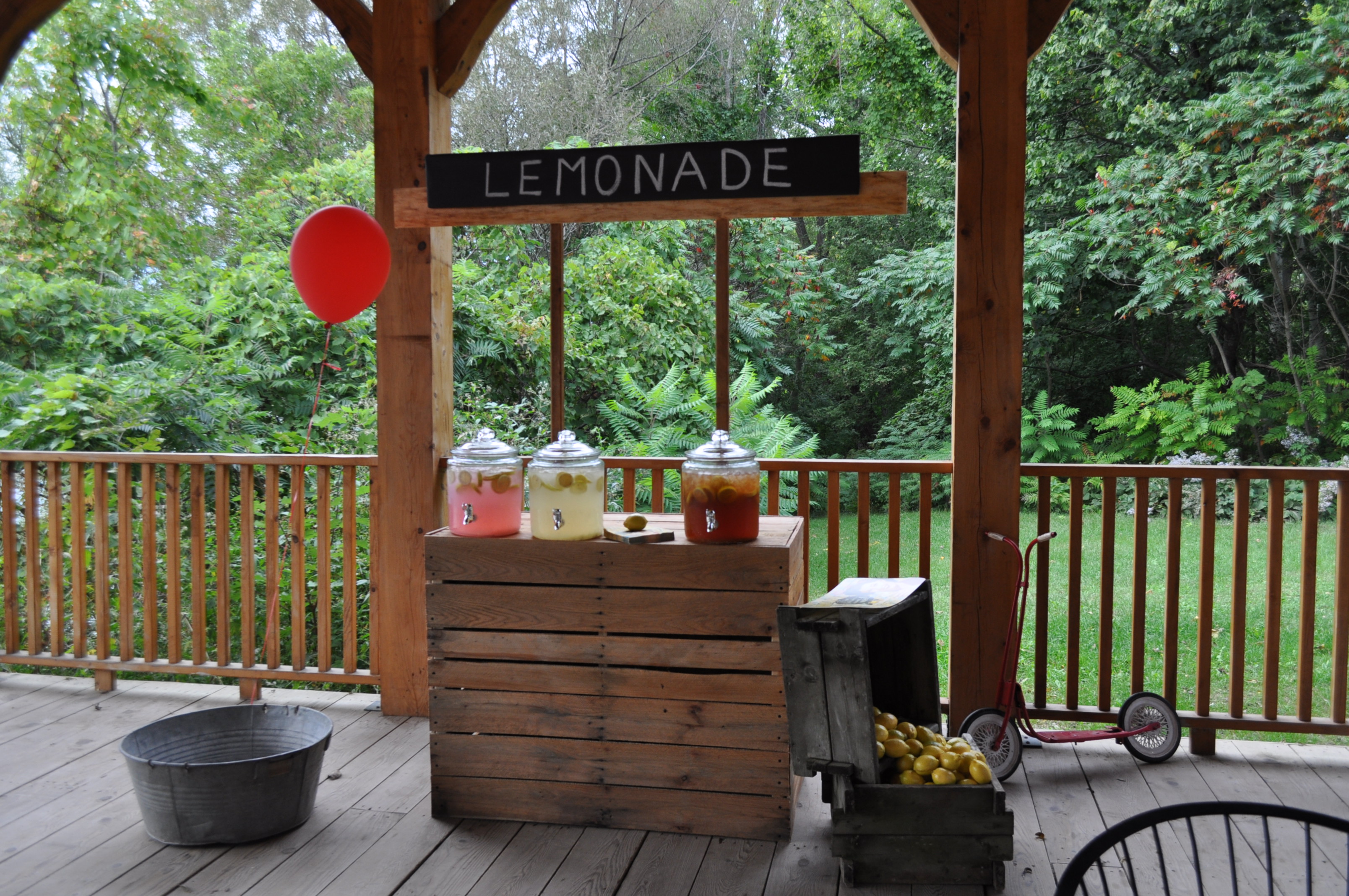 Etats-Unis : un enfant de 11 ans mise sur un marketing parfait pour vendre de la limonade