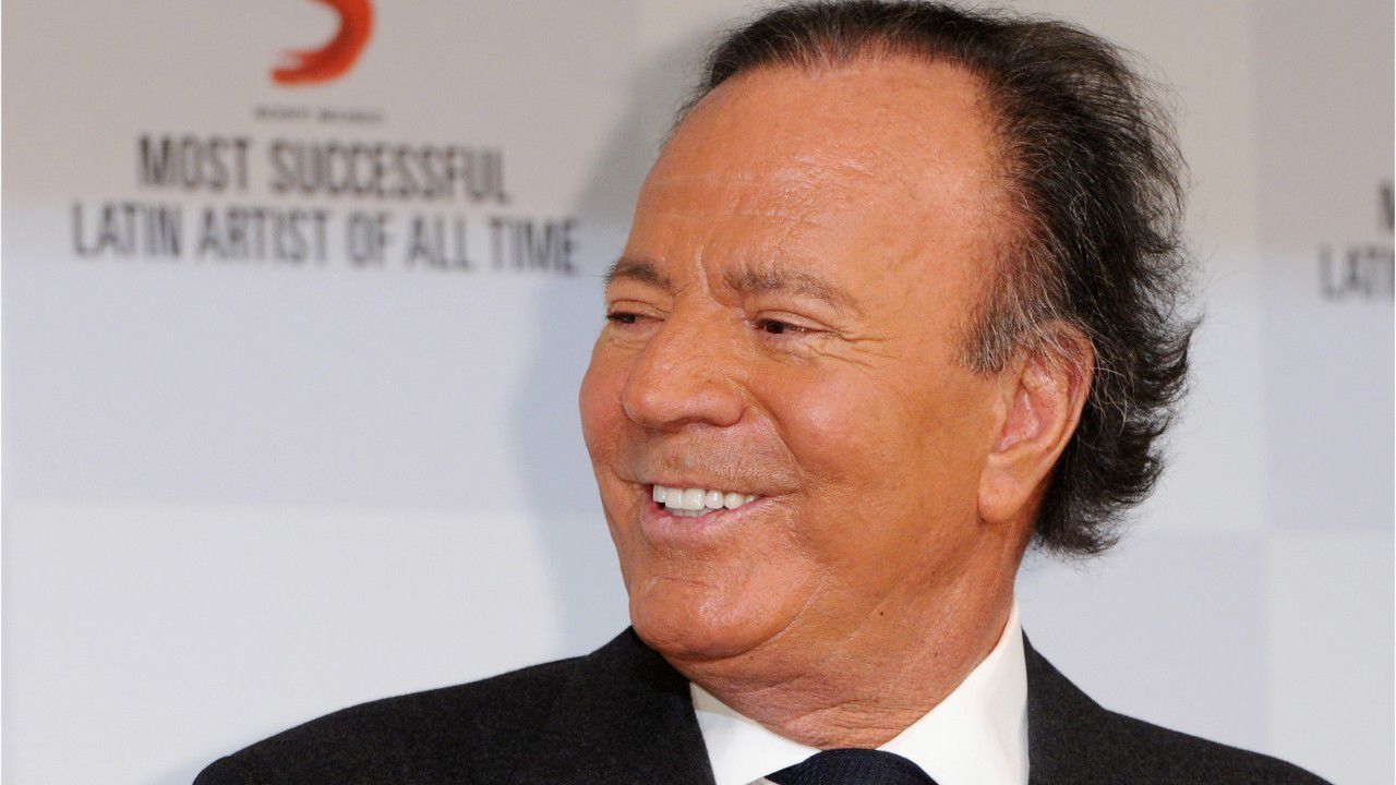 Julio Iglesias père biologique d'un homme de 43 ans