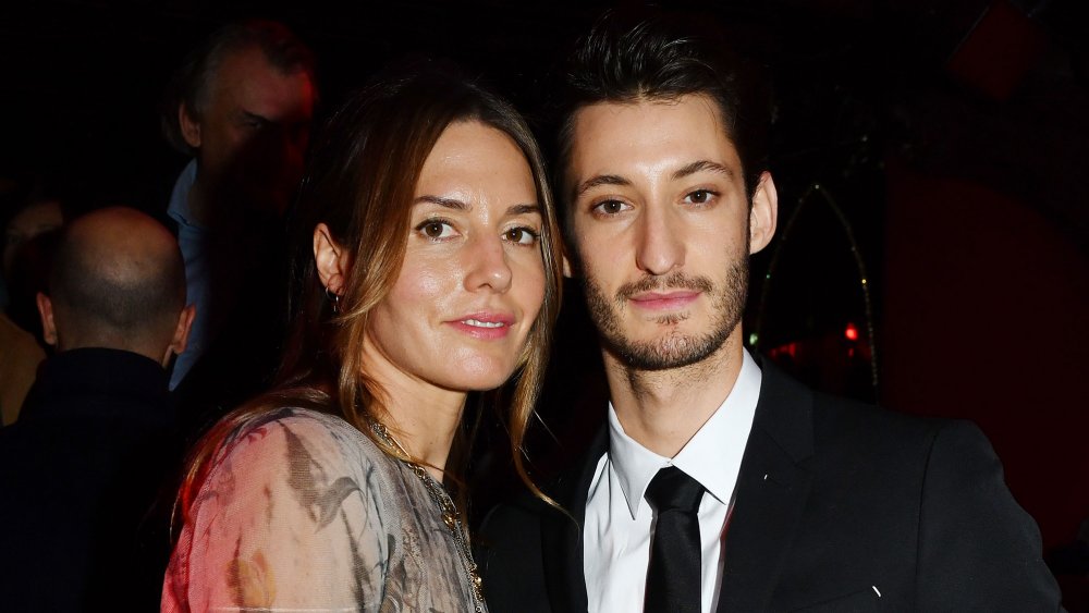 Pierre Niney à nouveau papa ! Sa compagne a donné naissance à leur deuxième enfant