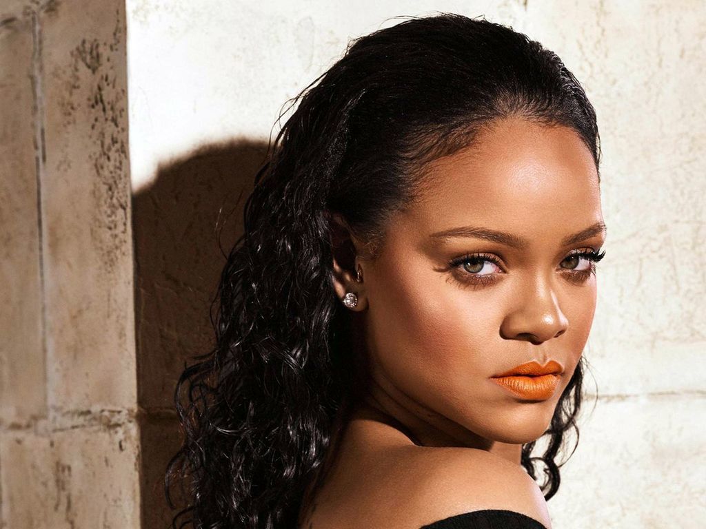 Rihanna : Médusée par son impressionnante ressemblance physique avec cette petite fille !