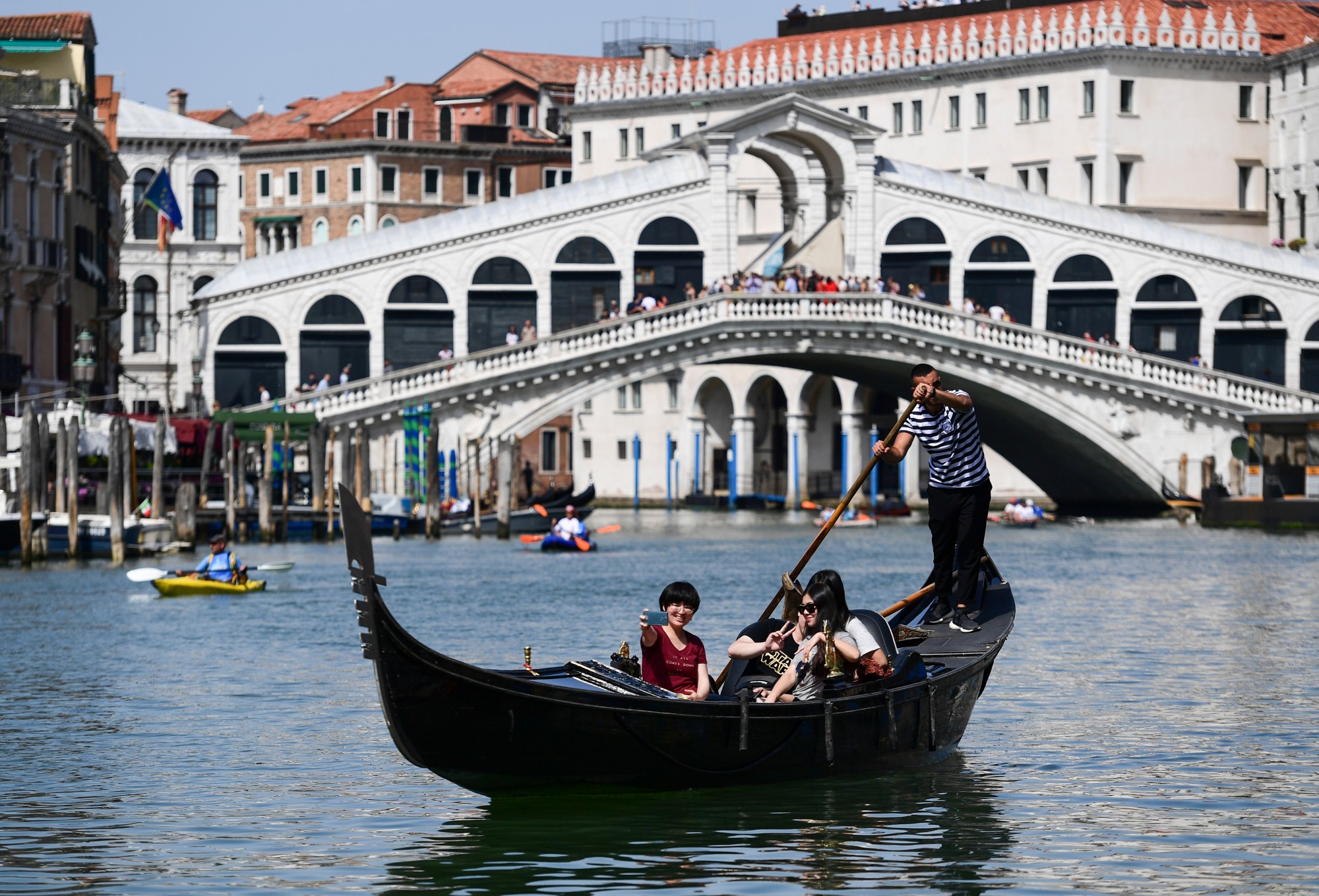 Venise : Deux touristes écopent d'une amende à 950 euros... à cause d'un café !