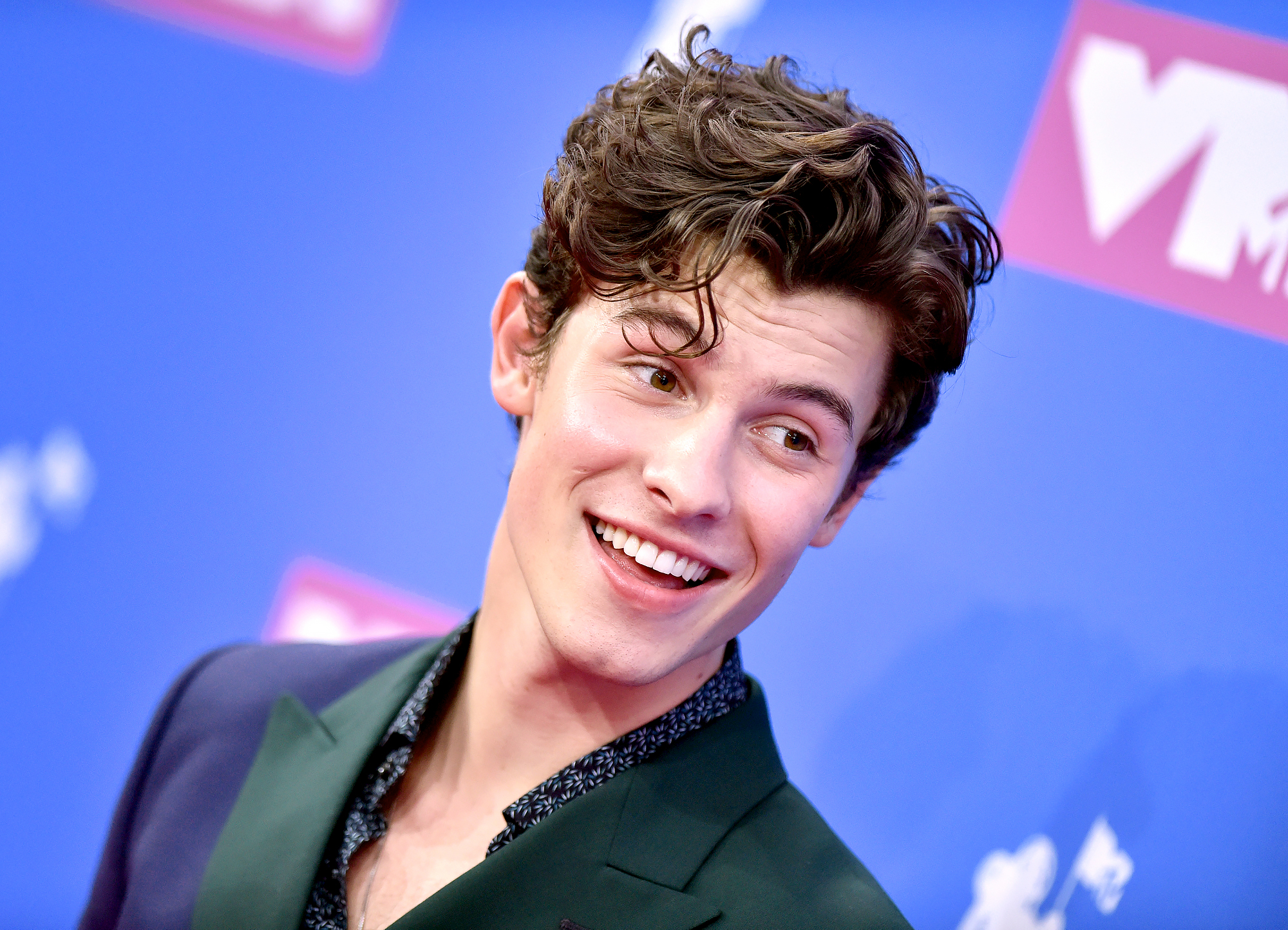 Accusé de racisme, Shawn Mendes s'excuse !