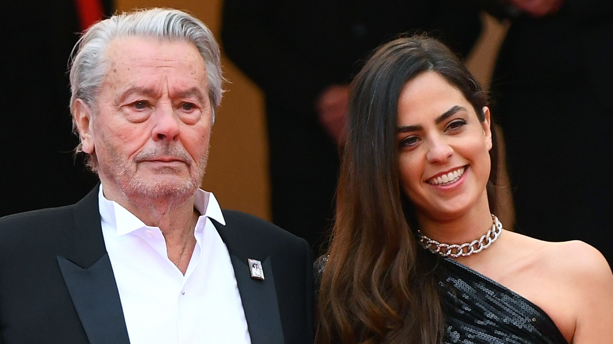 Alain Delon hospitalisé : Sa fille Anouchka donne de ses nouvelles