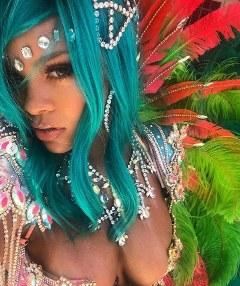 Rihanna une fois de plus éblouissante au carnaval de la Barbade