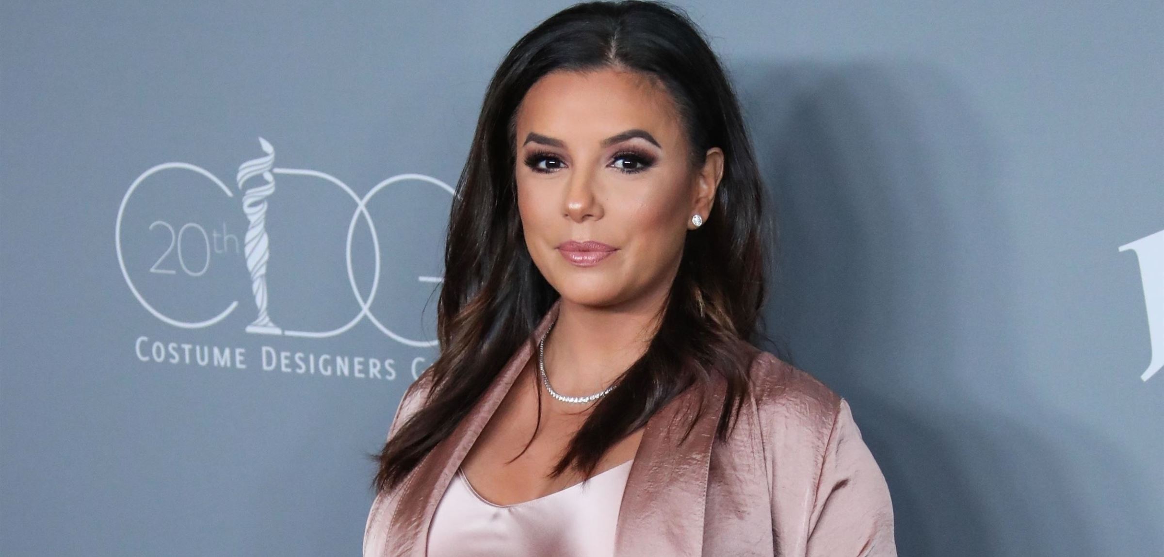 Eva Longoria en panique après la Fusillade d'El Paso : La comédienne inquiète pour sa maman