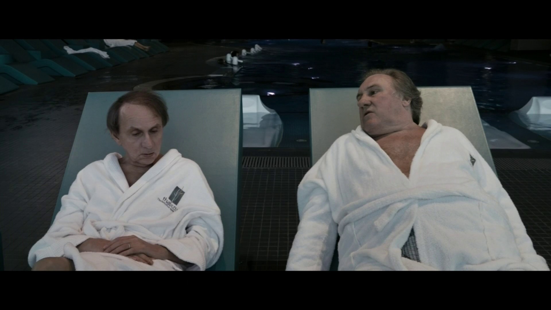Gérard Depardieu et Michel Houellebecq alcoolisés sur le tournage de leur dernier film !
